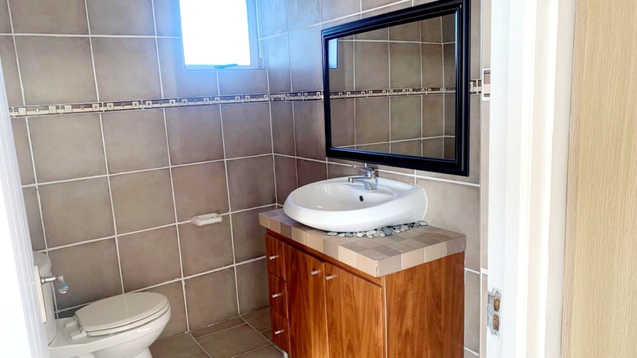 3 Bedroom Property for Sale in Sunset Estate Western Cape